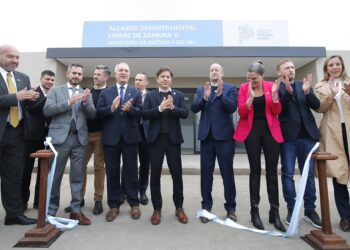 Kicillof e Insaurralde inauguraron una nueva Alcaidía penitenciaria en Lomas de Zamora