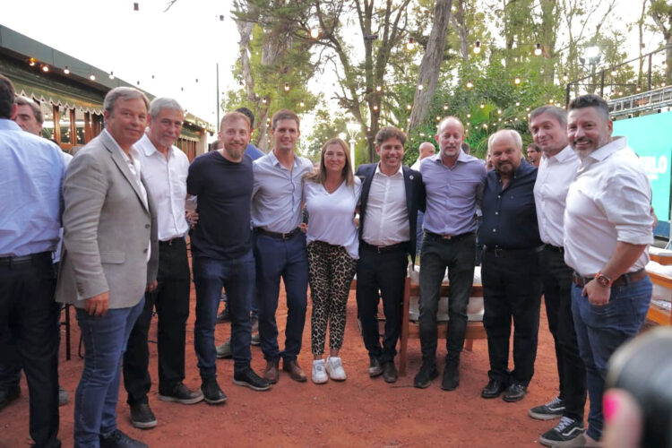 Piden a la Corte Suprema que suspenda la re-reelección de intendentes