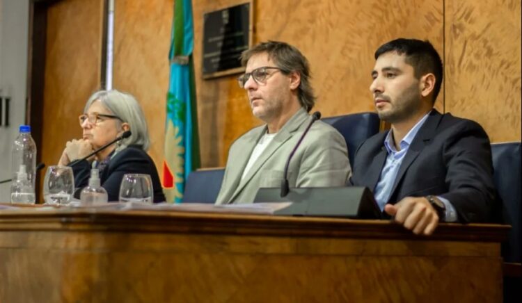 “El vecino va a elegir la conducción de Martín Insaurralde”