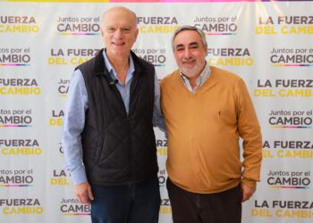 Miguel Fernández será el compañero de fórmula de Grindetti