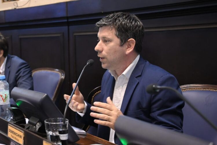 La Coalición Cívica acusó a Domenichini de estafarlos en el cierre de la lista