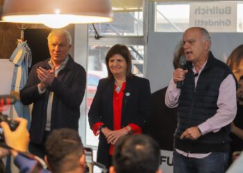 Para Grindetti «el lobo es este gobierno con una inflación del 115% se come el salario de los argentinos»