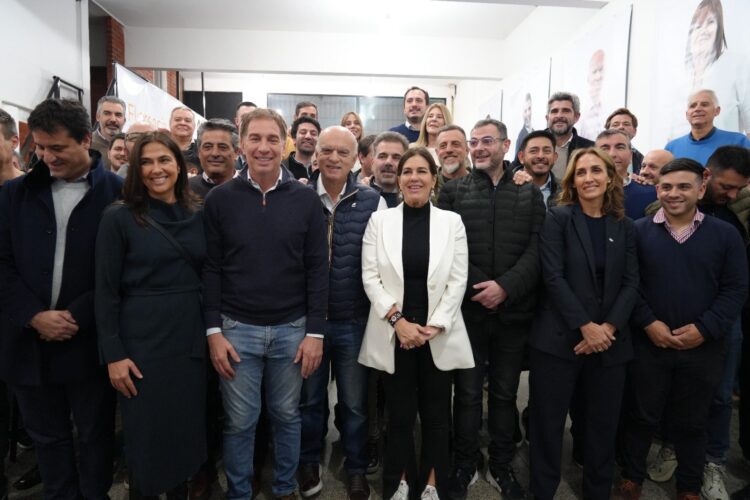 Grindetti reunió a la tercera de Juntos para cicatrizar heridas de la interna