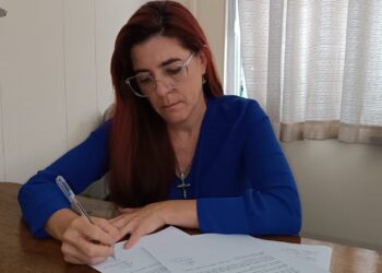 Chalecos antibala y toque de queda: Cómo se vivieron las elecciones en Ecuador