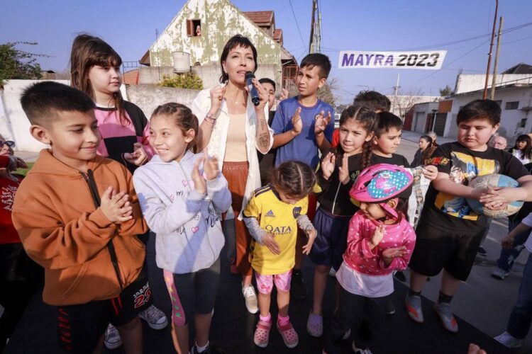 Mayra: “Por esos vecinos que nos están esperando quiero seguir gobernando”