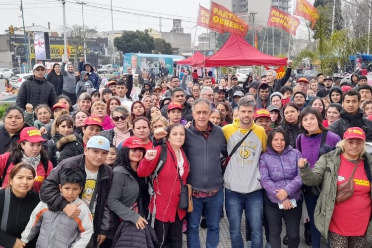 Pitrola cargó contra Massa por el acto junto a organizaciones sociales