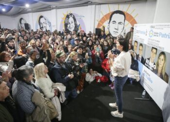 Mayra: “La confianza depositada y el acompañamiento será devuelto con más trabajo y mejor gestión”