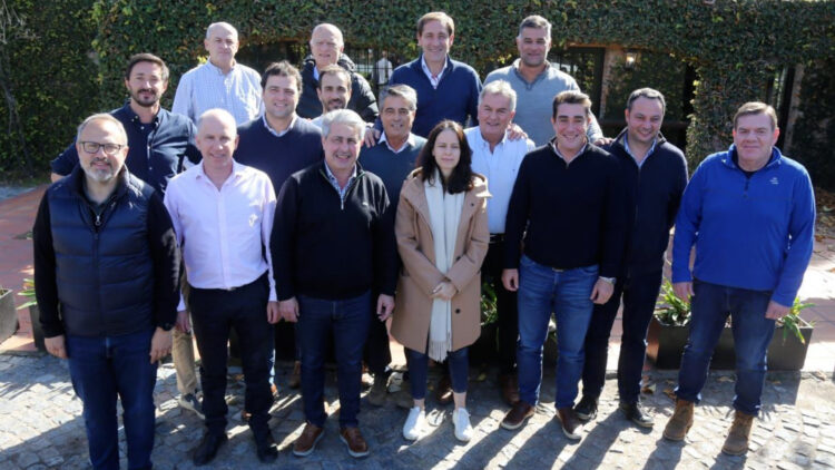 Los Intendentes de Juntos no pagan la suma fija y piden un fondo extraordinario