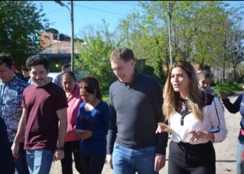 Santilli refuerza a los candidatos del larretismo