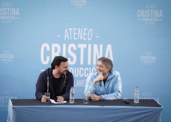 Máximo salió a empujar la campaña de Massa y anticipó que reaparecerá CFK