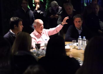 “Ni privatizar la educación ni ser rehenes de Baradel”