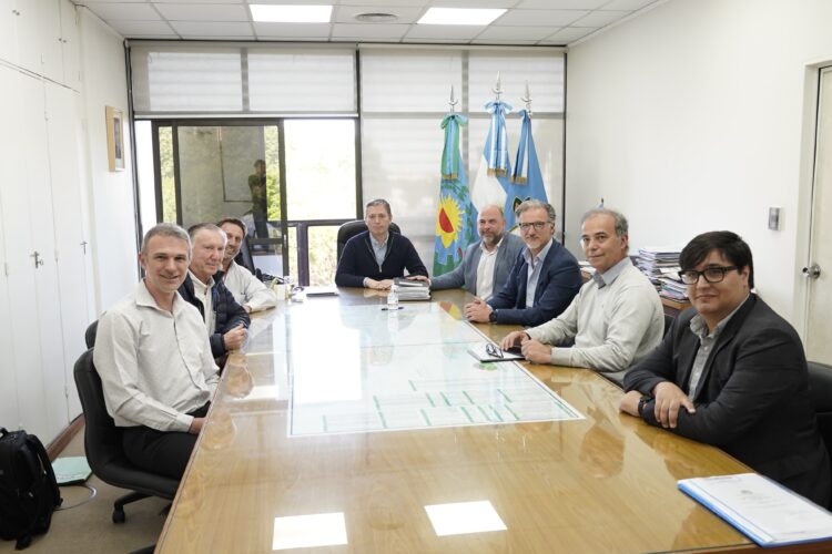 Gray firmó un convenio para la construcción de la subestación transformadora de Edesur