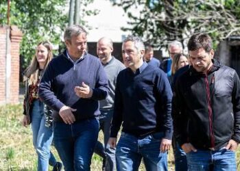 Cascallares y Larroque recorrieron el Polo Productivo