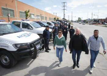 Mayra inauguró un nuevo destacamento policial en Quilmes oeste