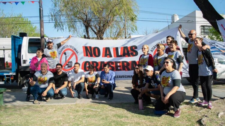 Balladares contra las graseras contaminantes: «no somos neutrales»