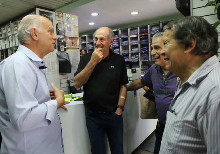 Grindetti con el eje en el conurbano para cerrar la campaña