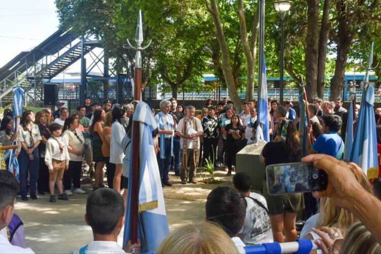 Una multitud de vecinos festejó el 151º aniversario de Ezpeleta