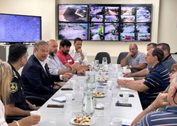 Encuentro de Cascallares con supermercados y mayoristas con foco en la producción y el comercio