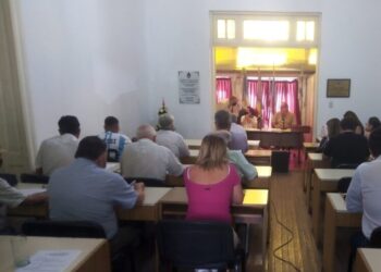 Echeverría extendió los beneficios del Régimen de Promoción Industrial