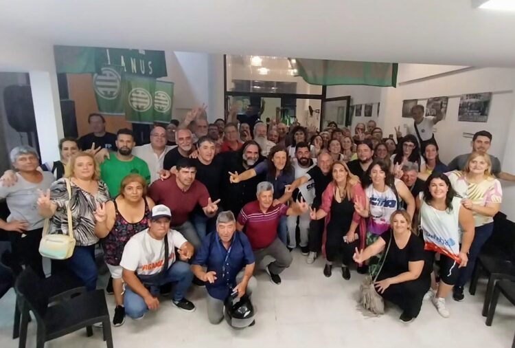 Junto a Baradel, de Isasi y Arévalo, lanzaron la Multisectorial Lanús