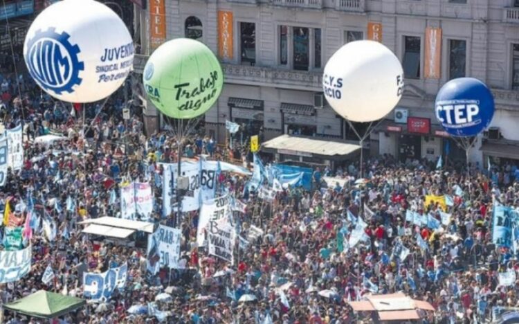 La CGT, el Ministerio de Seguridad y Policía porteña acordaron «garantizar un acto pacífico» el 24