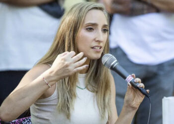 “Milei no está interesado en tener un acuerdo político con los gobernadores”