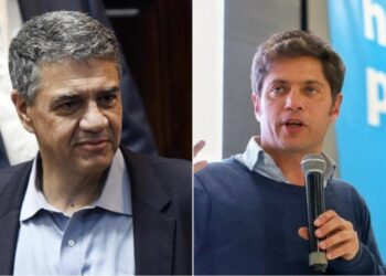 Kicillof tildó de «razonamiento estúpido» a la decisión de Macri de priorizar porteños en los hospitales