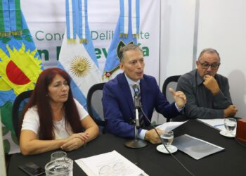 Con un pedido a Nación por la obra pública, Gray inauguró las sesiones en Echeverría