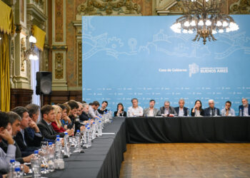 Kicillof: “Está en juego el derecho de poder ir a la universidad”