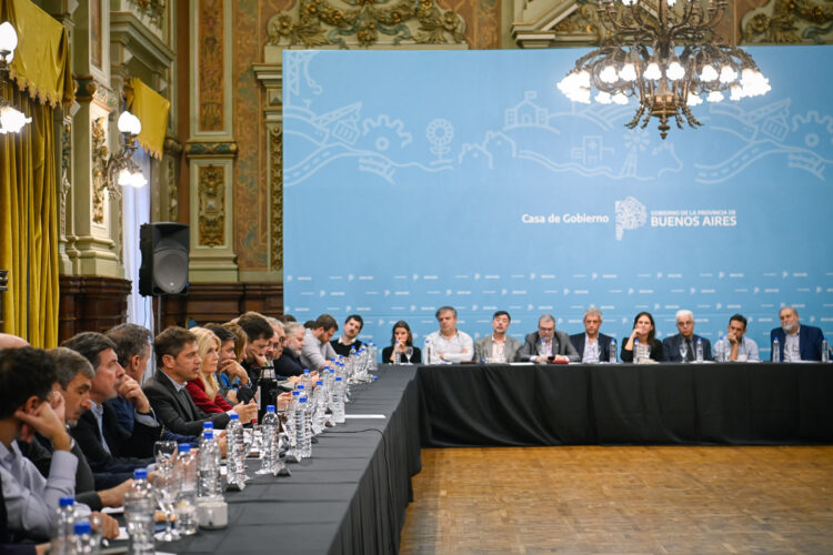 Kicillof: “Está en juego el derecho de poder ir a la universidad”