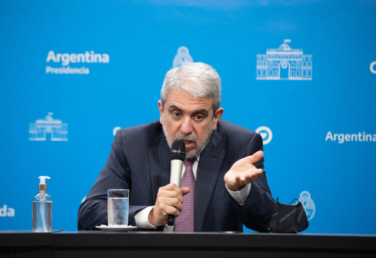 Aníbal salió a bancar a Larroque: “Lo que está diciendo es la verdad de la milanesa”