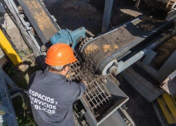Pusieron en marcha la planta de asfalto municipal