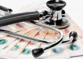 El Gobierno retrotrae el valor de las prepagas a diciembre y obliga a apliquen aumento por inflación