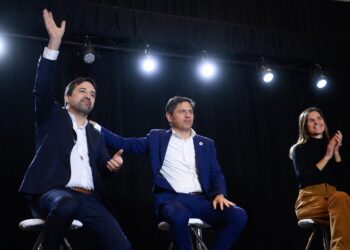 Kicillof tuvo un discurso lleno de críticas a Milei en el cierre del Congreso Provincial de Salud
