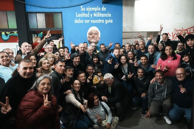 El peronismo homenajeó a Carasatorre a cuatro años de su fallecimiento
