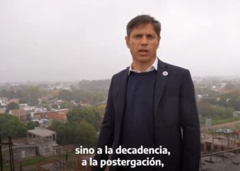 Kicillof: “Nos están llevando a la decadencia”