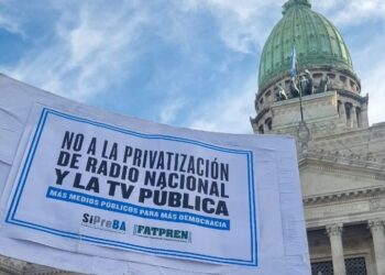 “El gobierno quiere censurar y construir un relato paralelo de lo que pasa en el país”
