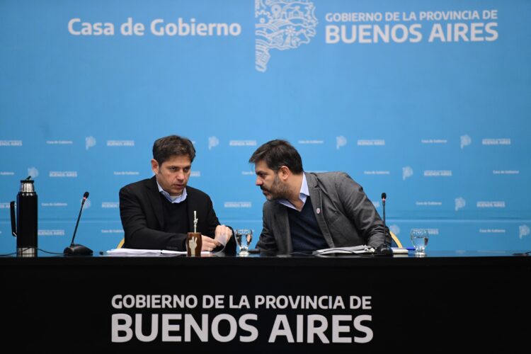 Mueve Kicillof: la interna, nuevos viajes y un acto por Perón