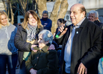 Mussi inauguró obras de puesta en valor en plazas del barrio UOCRA