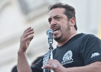 “Es un mamarracho el pedido de preventivo de crisis y una amenaza contra los trabajadores”