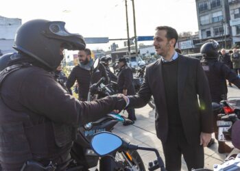 Lanús sumó 10 motos para seguridad