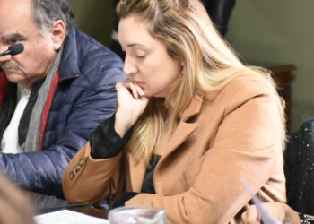 El PRO quiere prohibir el lenguaje inclusivo en las escuelas