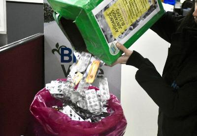 Campaña ambiental para recolectar blisters de medicamentos