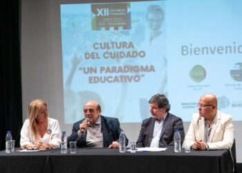 Mussi y Sileoni encabezaron la apertura de las jornadas pedagógicas de DIEGEP