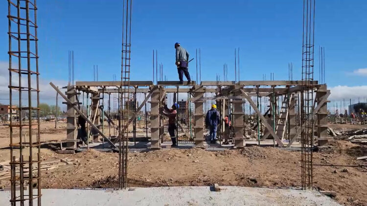 Avanza la construcción de 120 viviendas en el barrio 3 de Junio