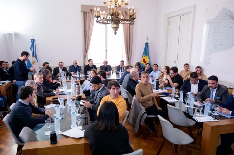 La Provincia presentó el RIGI bonaerense en la Legislatura