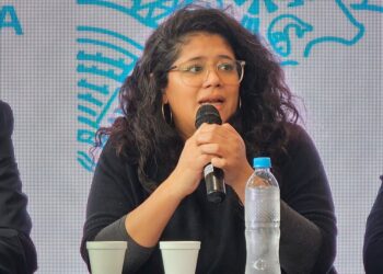“Vamos a contramano de un proceso destructivo”