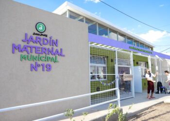 Polémica: Avellaneda exige tasa al día para inscribir en jardines municipales