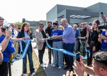 Cascallares inauguró los policonsultorios de UPCN en José Mármol