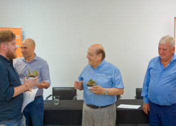 Juan José Mussi presentó cuatro programas de inserción laboral en Berazategui